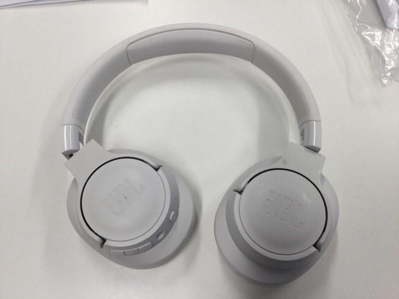JBL headphones Carousel 1