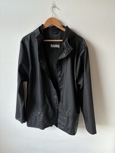 $1 reserve Rains black waterproof rain jacket Carousel 1