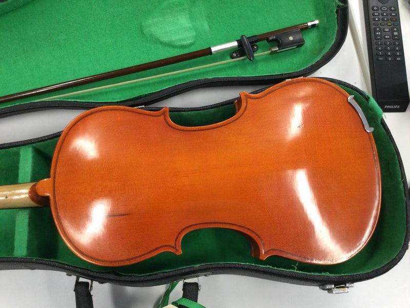 Wooden violin Carousel 7