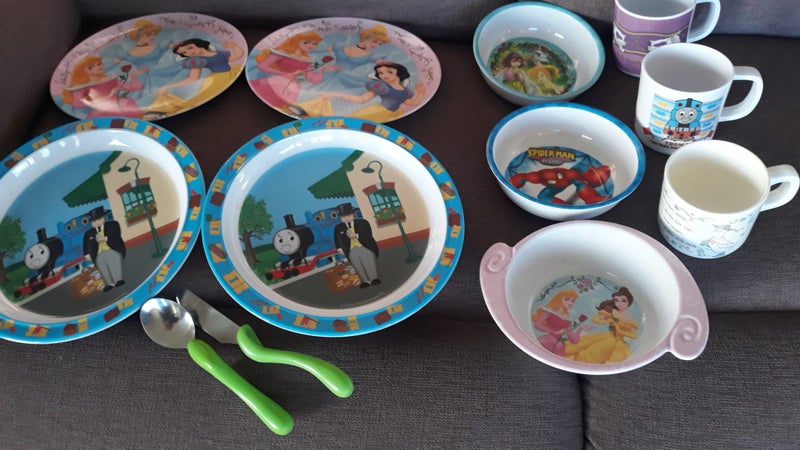 CHILDRENS PLATES BOWLS CUPS +SPOON &KNIFE62864727400833113