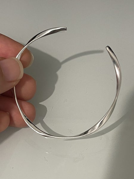 $1 reserve//Silver Minimalist style bracelet S925 stamped Carousel 2