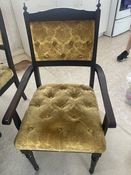 Round Dining Table and Chairs62863852169475113