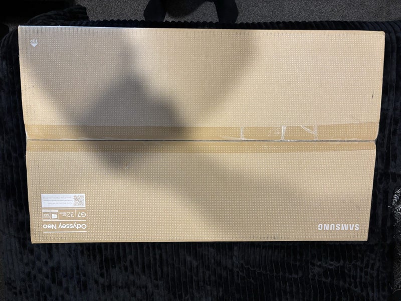 Samsung Odyssey Neo G7 32" 4K 165Hz 1ms HDR2000 Mini-LED Curved Gaming Monitor62863867137155114
