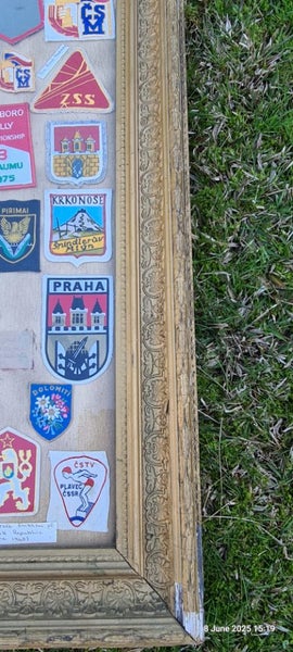 Framed Vintage Badges62863214934146112