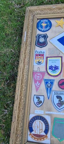 Framed Vintage Badges62863214934146113