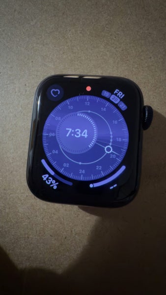 Apple Watch SE 2 (40mm) – Mint – 3 Weeks Old – Charger + Band Carousel 1