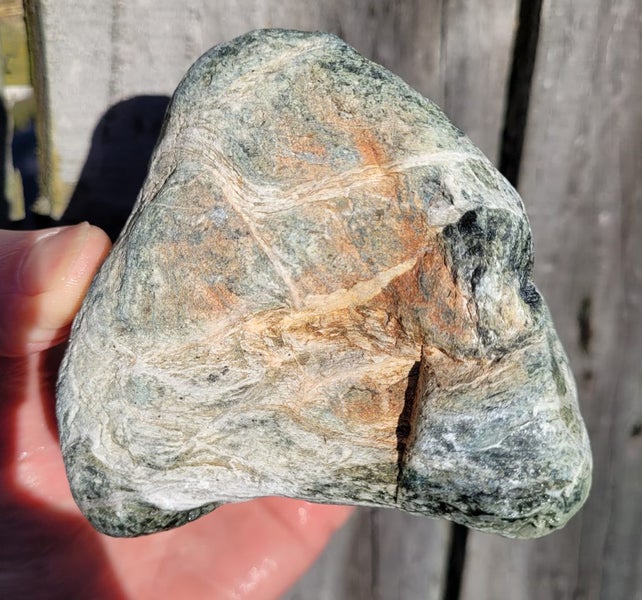 Serpentine diopside mix 1kg Nelson $1 RESERVE Carousel 2