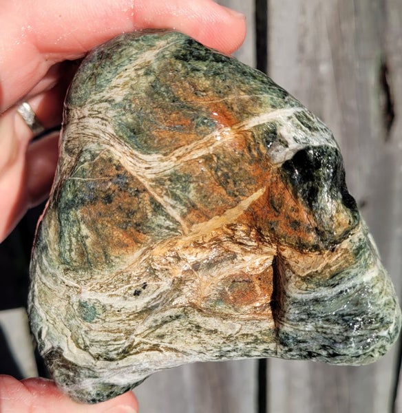 Serpentine diopside mix 1kg Nelson $1 RESERVE Carousel 1
