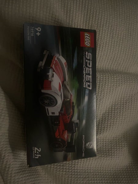 Lego Carousel 1