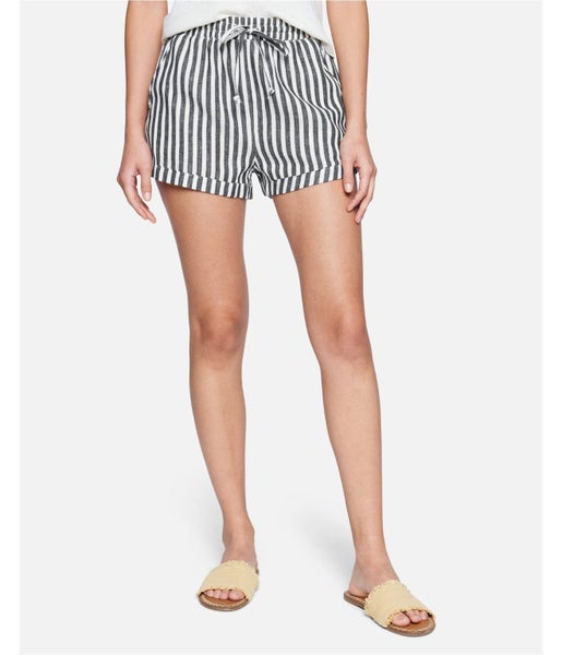 Hurley Womens Herringbone Dolphin Hem Casual Walking Shorts Carousel 1