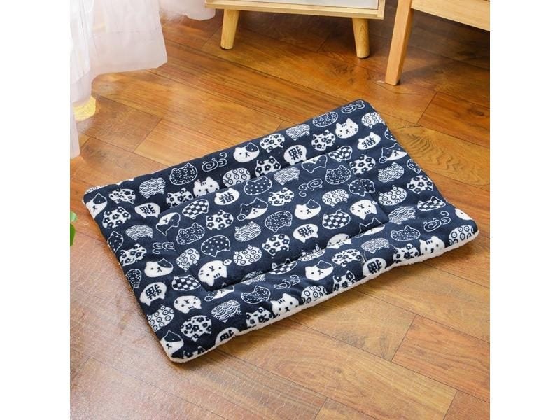 Flannel Pet Sleeping Mat Dog Bed Cat Litter Puppy Bed Dog Sofa Lovely Mattress Carousel 1