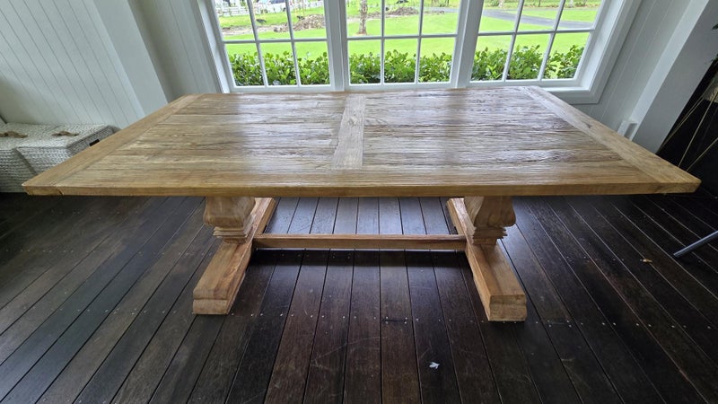 Timber Dining Room Table - $1 reserve628638522548491114