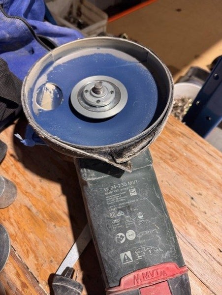 Matabo W 24-230 MVT Angle Grinder & Attachments Carousel 5