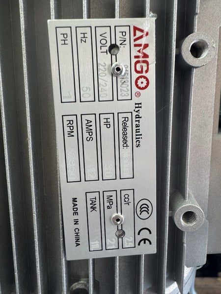 Car hoist - single phase Carousel 4