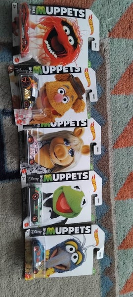 Muppet collection62864733533313115