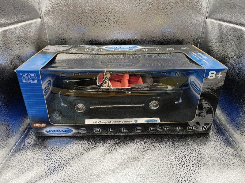 Welly 1/18 Peugeot 403 Cabriolet 1957 **NEW IN BOX** Carousel 2