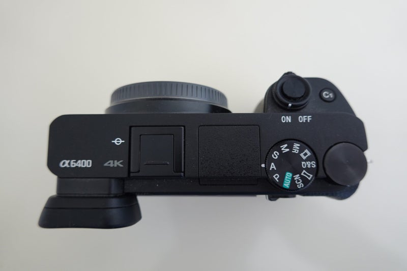 Sony Alpha A6400 Camera with 3 Lens / Batteries / Filter / Strap62932726758145113