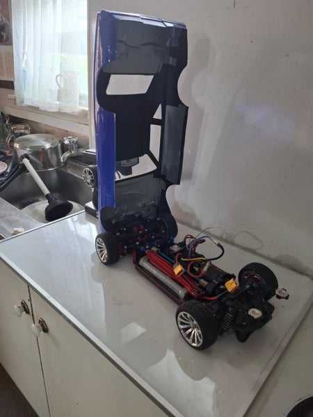 Tamiya r c car Carousel 4