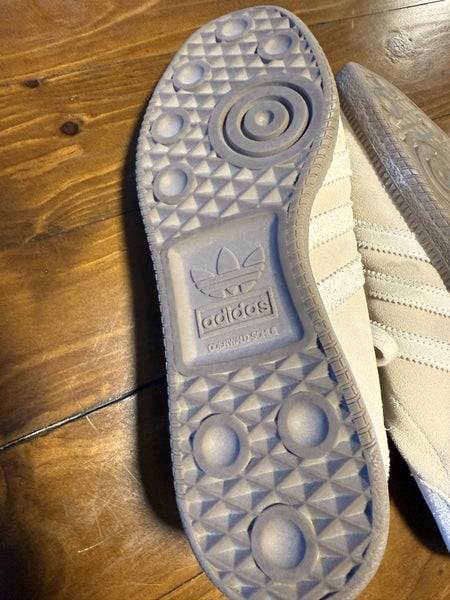 ADIDAS BERN SZ 41.5 US 962975768473859114
