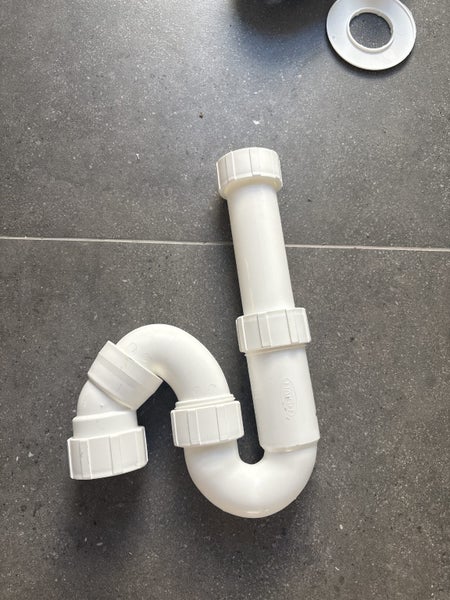 40mm dux vented waste trap Carousel 2