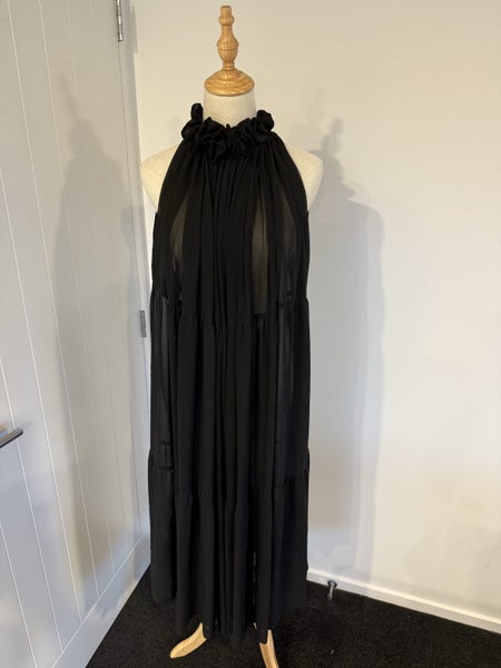 MISS CRABB FLOWERS dress OSFA Carousel 1