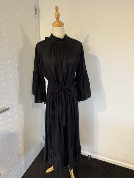 MAHSA OKEEFE DRESS BLACK Carousel 1