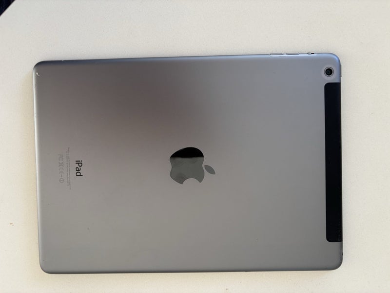 iPad Air A1475 WiFi / Cellular 16GB Carousel 2