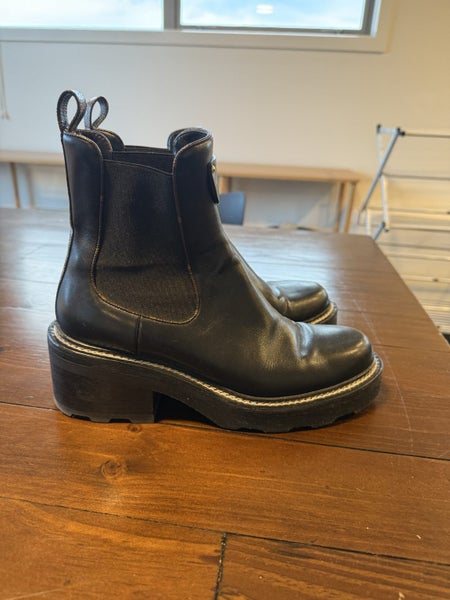 LOUIS VUITTON BEAUBOURG BOOT SZ 4162976712511491112