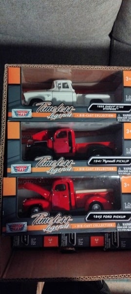 Timeless legends 1:24 scale diecasts62863240285571111