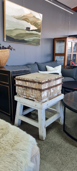 Original Hungarian Chopping Block Carousel 2