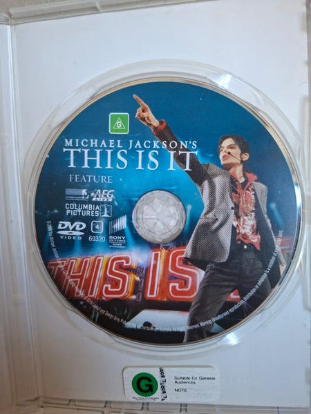 Michael Jackson – This Is It Carousel 3