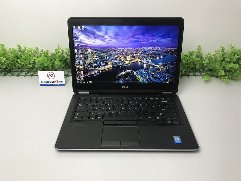 Dell Ultrabook Latitude E7440 i7 4600U 2.9GHz 16G 256GB SSD 14"HD W10628632225649951110