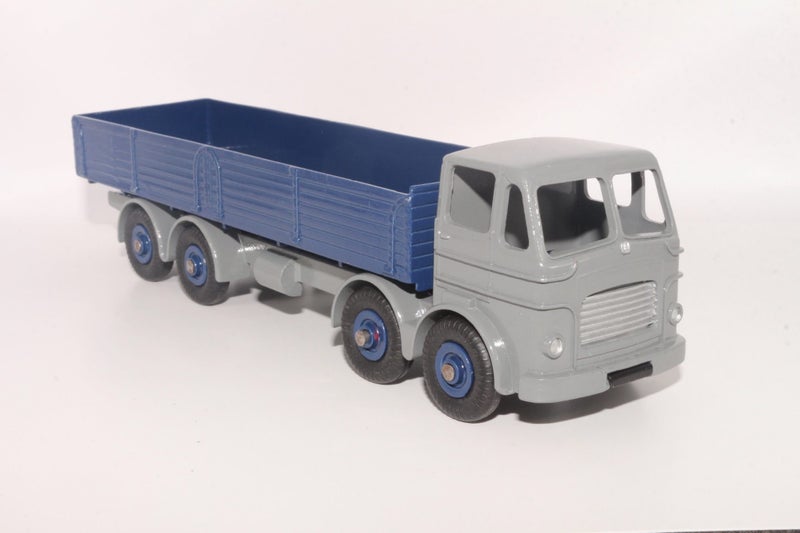 Dinky Toy - One of Many I'm Listing- Leyland Octopus High Sided Wagon Carousel 1