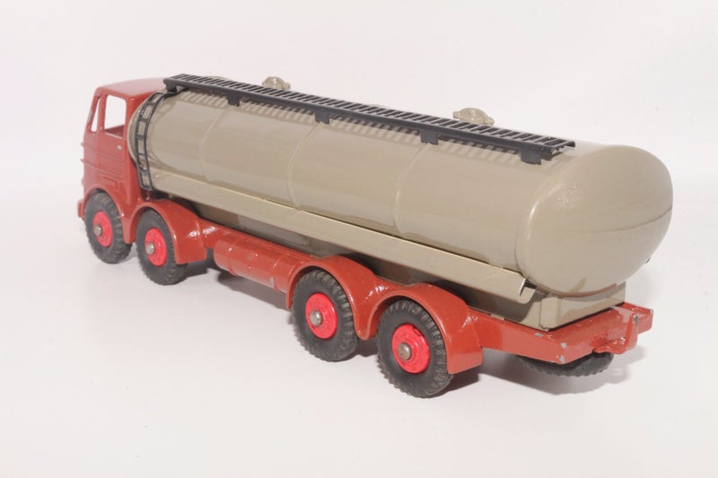Dinky Toy - One of Many I'm Listing- Leyland Octopus Tanker Carousel 2