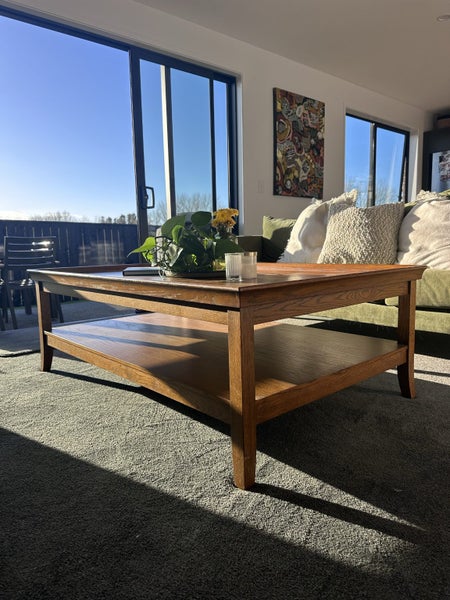 Custom Solid Oak Coffee Table – Extra Large & Built to Last62863852335491111