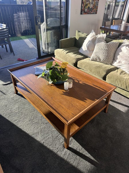 Custom Solid Oak Coffee Table – Extra Large & Built to Last62863852335491112