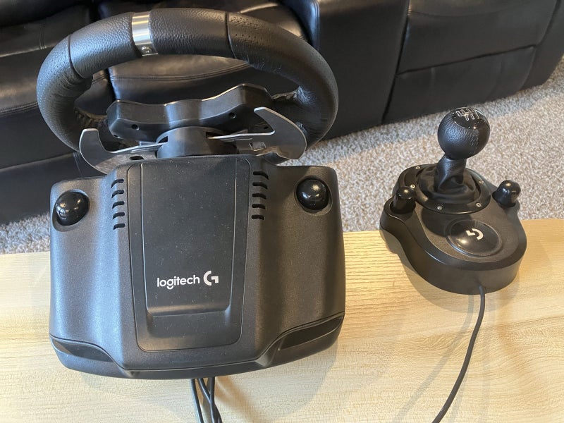 Logitech G920 Steering Wheel with pedals and shifter Carousel 5