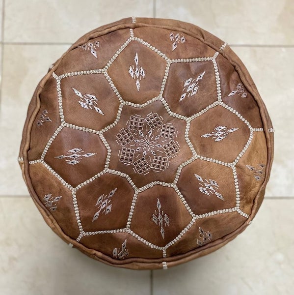 PREMIUM Handcrafted Moroccan Leather Pouf Carousel 1