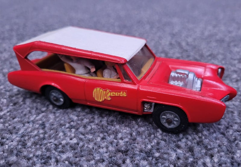 CORGI TOYS #277 MONKEEMOBILE (1968-72)62863241097474113