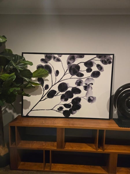 Artwork large black and white629566593762571123
