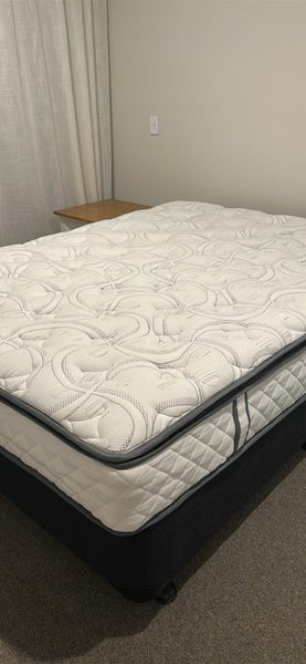 Galaxy Queen Bed62863224533507115