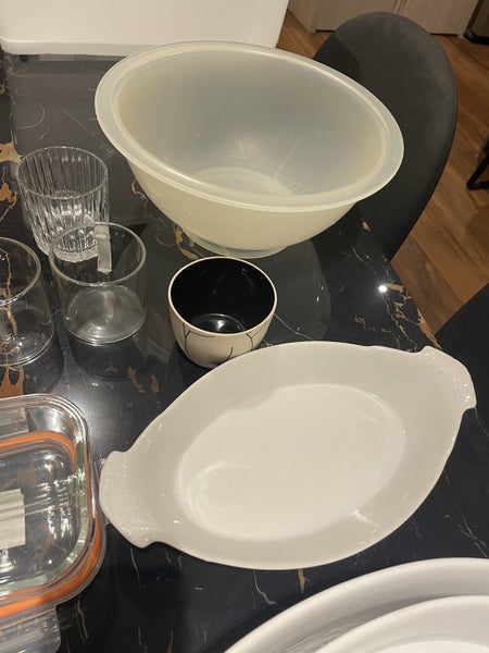 $1 Bulk Lot of glassware platters kitchen accessories ETC Carousel 13