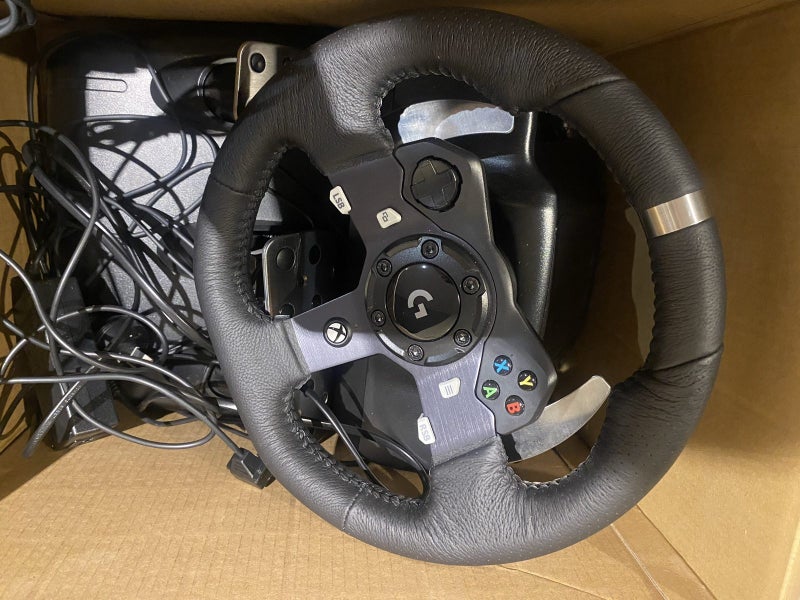 **Logitech G920 Driving Force Racing Wheel Full Set**62863851089538114
