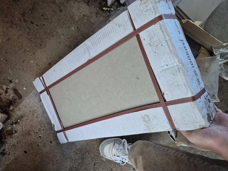 Glazed porcelain tiles - random assortment Carousel 1