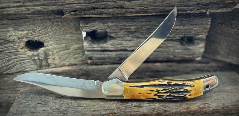 EARLY HIGHLY COLLECTABLE KA-BAR, GORGEOUS STAG. Carousel 12