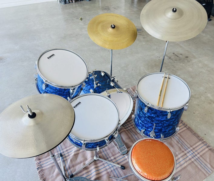 1966 Ajax Nu Sound Drum Kit Carousel 2