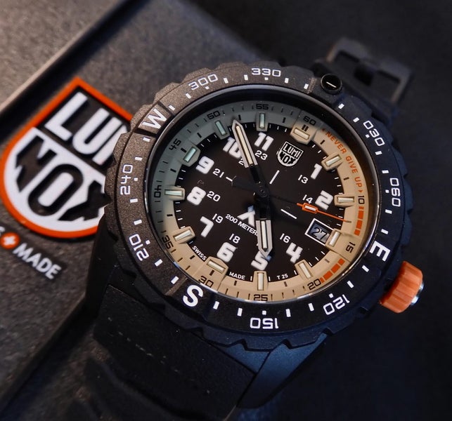 LUMINOX * * * $1 RES * * *628632313529621118