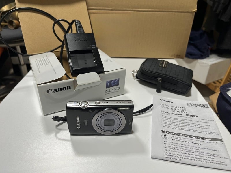 Canon IXUS 160 Digital Camera Carousel 1