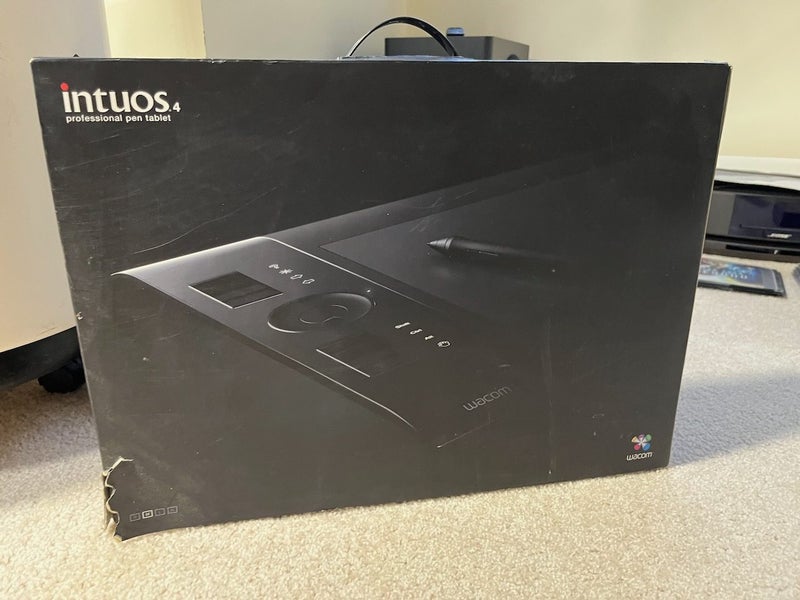 Wacom Intuos 4 Professional Tablet PTK640 - Medium - with plenty of extras Carousel 4
