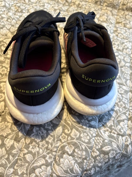 Adidas Supanova 3 Running Shoes 6.5 US *as new62931719480066112
